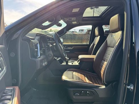 Used 2025 GMC Sierra 1500 Denali Ultimate image 23
