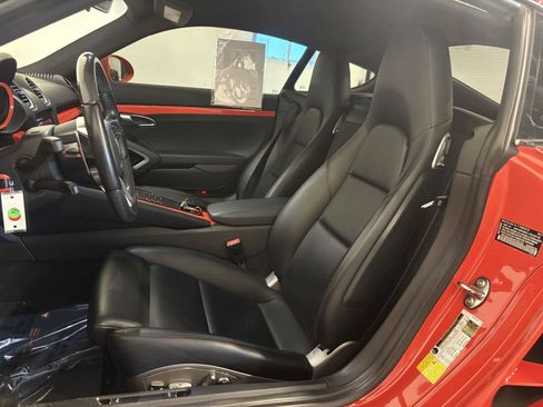 Used 2017 Porsche 718 Cayman S RWD image 16