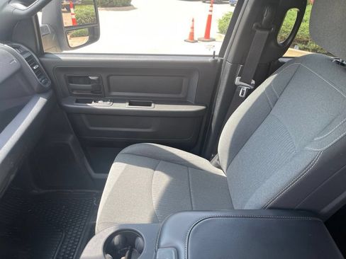 Used 2023 RAM 2500 Tradesman w/ Safety Group AWD/4WD image 7