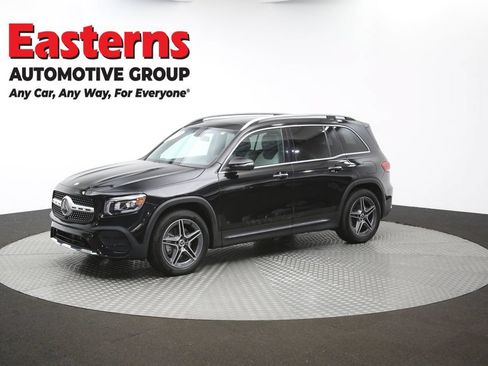 Used 2022 Mercedes-Benz GLB 250 4MATIC w/ AMG Line image 56