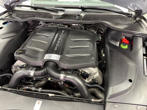 Used 2016 Porsche Cayenne GTS image 37