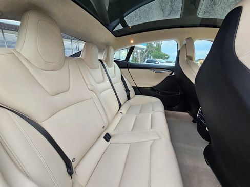 Used 2019 Tesla Model S 75D AWD/4WD image 11