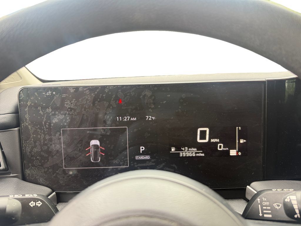 Used 2025 Nissan Kicks S AWD/4WD image 11