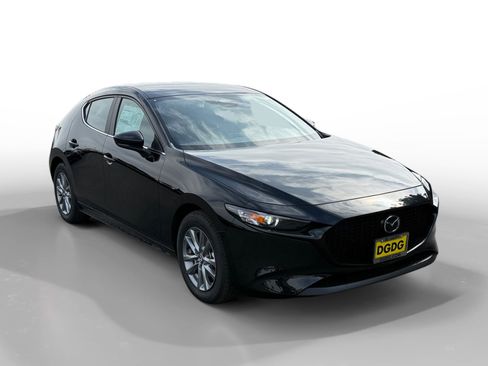New 2026 MAZDA MAZDA3 s FWD image 7