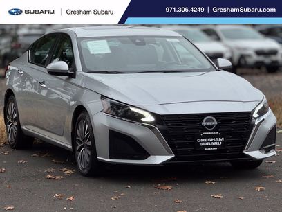 Used 2024 Nissan Altima 2.5 SV w/ SV Premium Package
