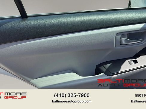 Used 2017 Toyota Camry LE FWD image 32