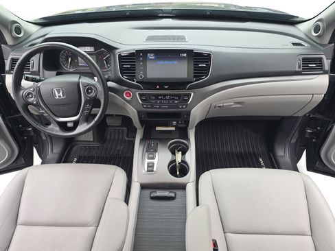 Used 2023 Honda Ridgeline RTL-E image 9
