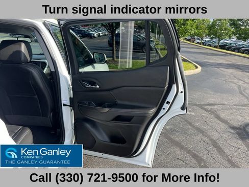 Used 2023 GMC Acadia SLT w/ Preferred Package AWD/4WD image 53