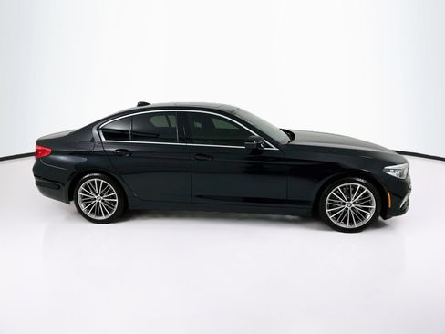 Used 2020 BMW 530i w/ Premium Package RWD image 9
