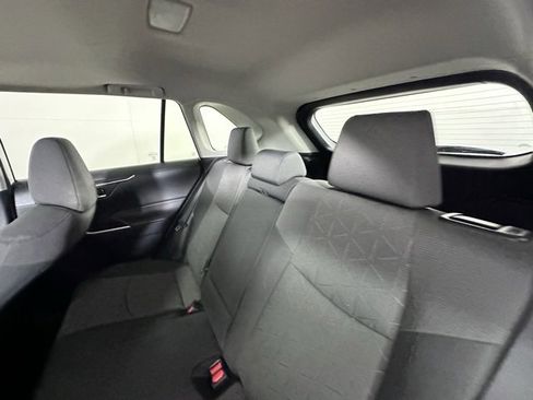 Used 2022 Toyota RAV4 XLE image 16