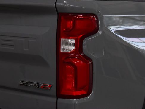 Used 2025 Chevrolet Silverado 1500 ZR2 w/ Technology Package AWD/4WD image 23