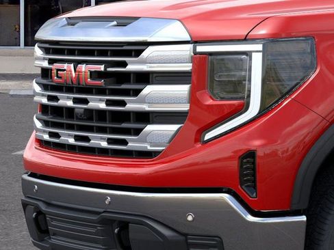 New 2026 GMC Sierra 1500 SLE AWD/4WD image 13