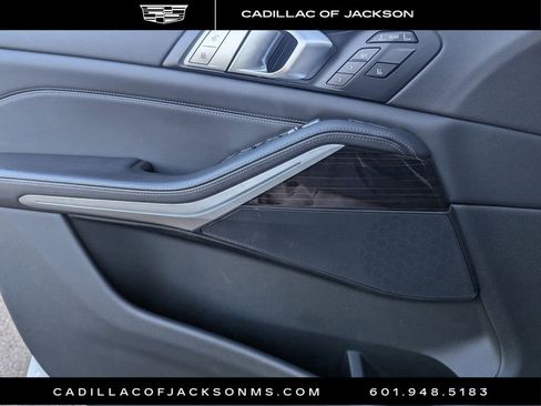 Used 2020 BMW X7 xDrive40i w/ Cold Weather Package image 19