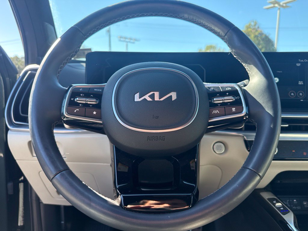Used 2025 Kia Sorento SX Prestige AWD/4WD image 7