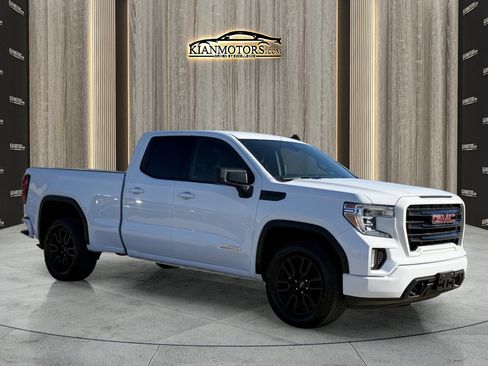 Used 2022 GMC Sierra 1500 Elevation image 1