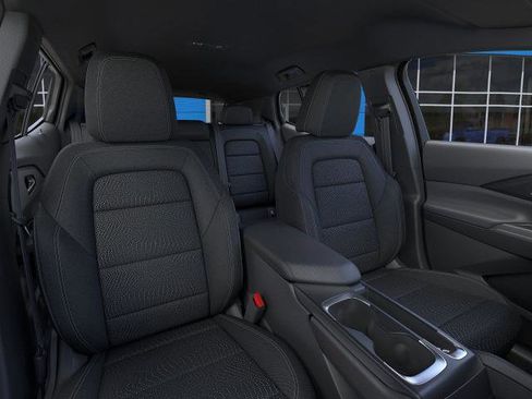 New 2026 Chevrolet Equinox EV LT image 16