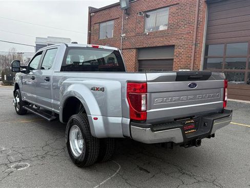 Used 2022 Ford F350 w/ STX Appearance Package image 18