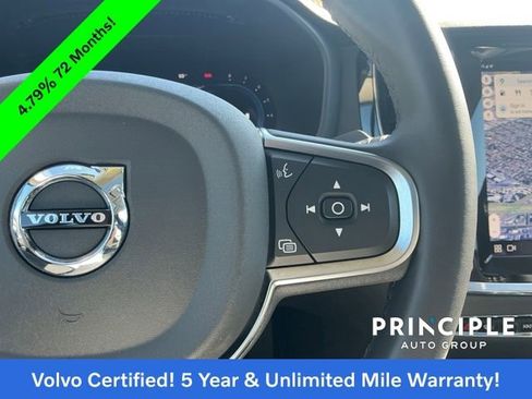 Certified 2024 Volvo S60 B5 Core image 22