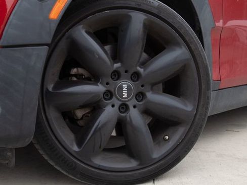 Used 2018 MINI Cooper Clubman S image 2