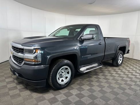 Used 2017 Chevrolet Silverado 1500 W/T w/ Trailering Package image 7
