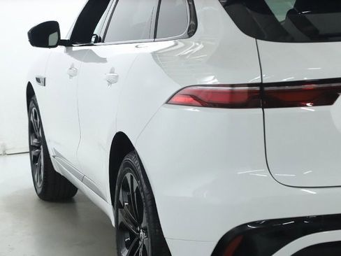 Used 2025 Jaguar F-PACE R-Dynamic S image 6