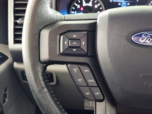 Certified 2018 Ford F150 XLT w/ Equipment Group 301A Mid image 18