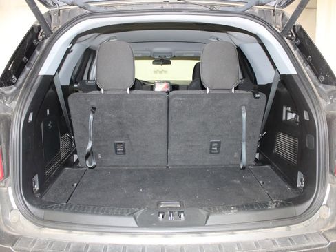 Used 2021 Ford Explorer XLT w/ Class III Trailer Tow Package image 19