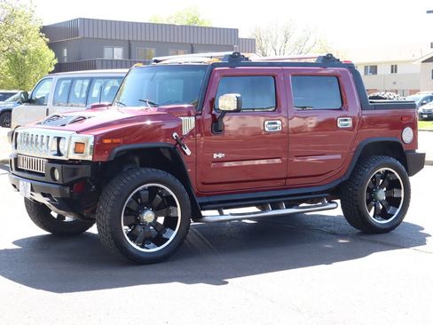 Used 2005 HUMMER H2 SUT w/ Preferred Equipment Group AWD/4WD image 10