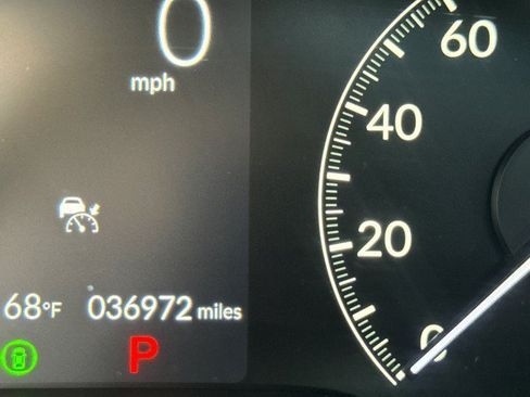 Used 2024 Honda Civic EX-L image 11