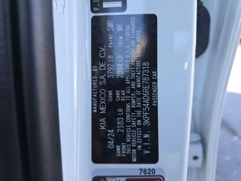 Used 2024 Kia Forte GT-Line image 23