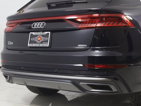 Used 2021 Audi Q8 Prestige w/ Prestige Package image 45