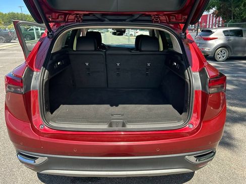 Used 2023 Buick Envision Essence FWD image 21
