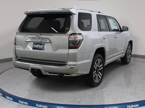 Used 2018 Toyota 4Runner Limited AWD/4WD image 6