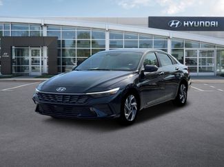 New 2026 Hyundai Elantra Limited video 1