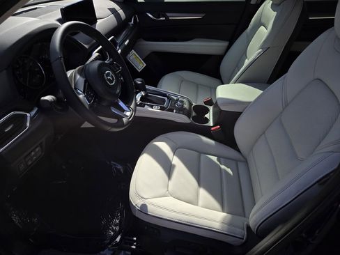 New 2025 MAZDA CX-5 AWD 2.5 S w/ Premium Plus Pkg image 18