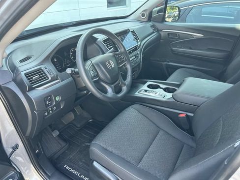 Certified 2025 Honda Ridgeline Sport image 10