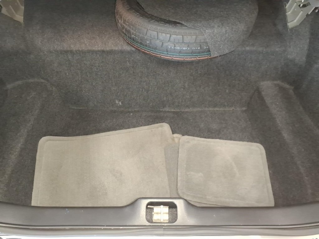 Used 2005 Mercury Grand Marquis GS RWD image 20