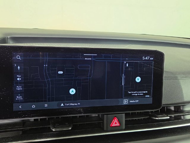 Certified 2026 Kia Carnival LXS FWD image 17