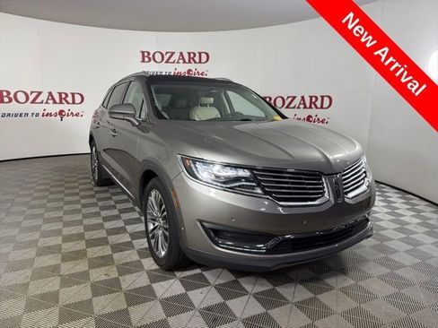 Used 2016 Lincoln MKX Reserve w/ Luxury Package FWD image 1