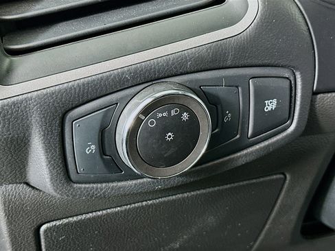 Used 2023 Ford Edge SEL image 17