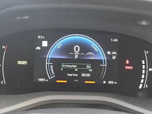 Used 2025 Toyota Camry LE w/ Convenience Package FWD image 11