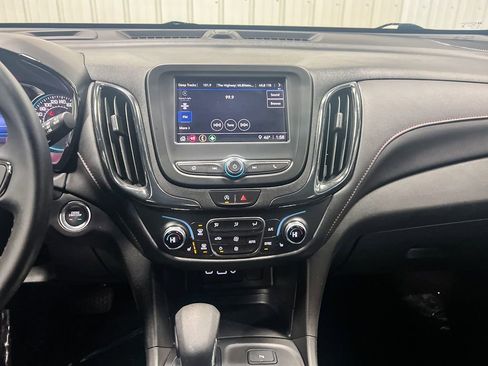 Certified 2023 Chevrolet Equinox RS image 17