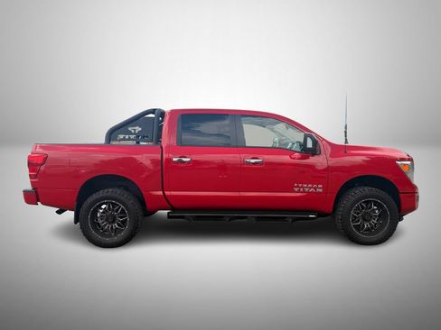 Used 2021 Nissan Titan SV w/ SV Convenience Package AWD/4WD image 5
