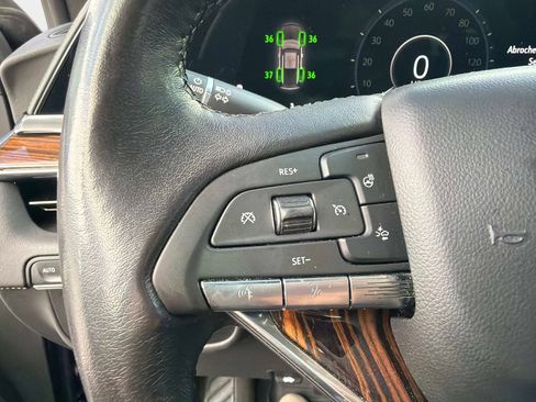 Used 2021 Cadillac Escalade ESV Luxury image 51