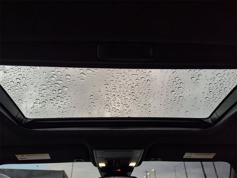 Used 2024 Honda Accord Sport image 29