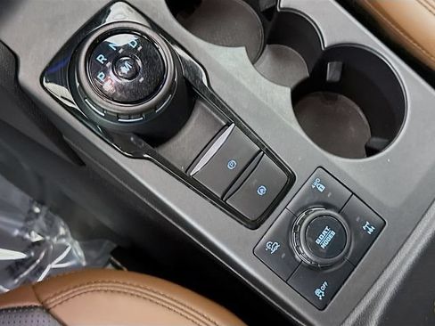 Certified 2024 Ford Bronco Sport Badlands w/ Premium Package AWD/4WD image 16