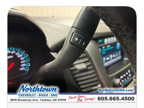 Used 2016 Chevrolet Tahoe LT AWD/4WD image 31