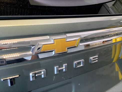 Used 2023 Chevrolet Tahoe Premier w/ Advanced Technology Package AWD/4WD image 33