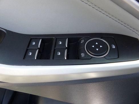 Used 2021 Ford Explorer XLT w/ Equipment Group 202A AWD/4WD image 21