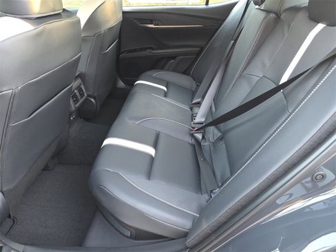 New 2026 Toyota Camry SE image 21